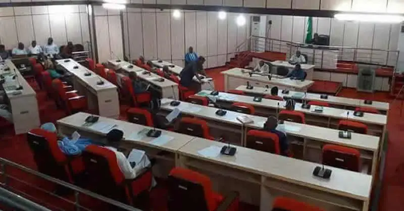 Benue Assembly extends suspension of ex-speaker, former majority leader