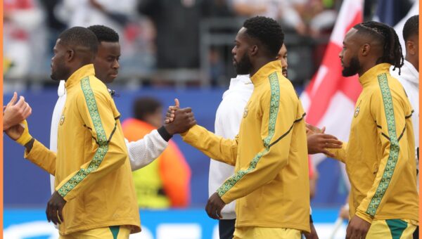 Video appears to show Djed Spence snubbing Thomas Partey handshake before England-Ghana