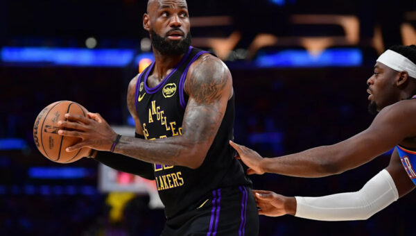 “You Think The Ocean Needs Your Plastic Golf Balls?”: NBA Fans Call Out LeBron James Playing Golf On A Yacht In Italian Coast