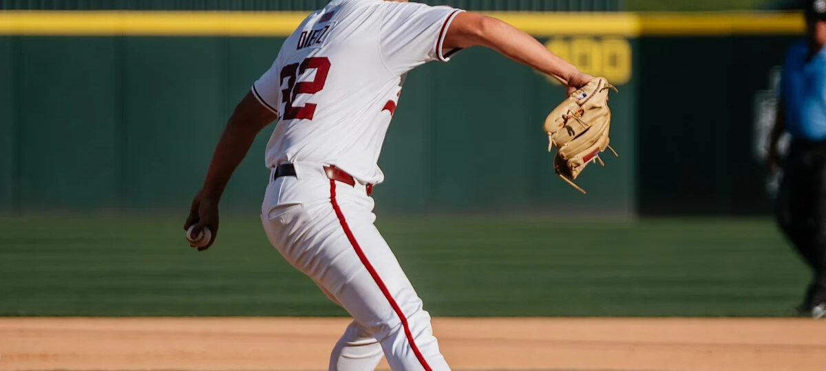 How did Arkansas baseball perform against SEC rivals in College World Series?