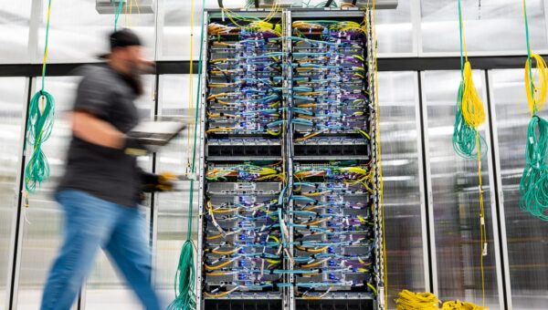 Forget Apple. Amazon just made AI a lot more expensive.
