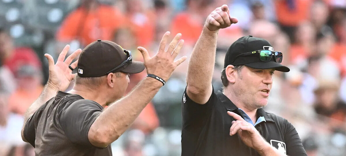 Umpire hilariously urged Padres manager to show more passion if he wanted to get ejected