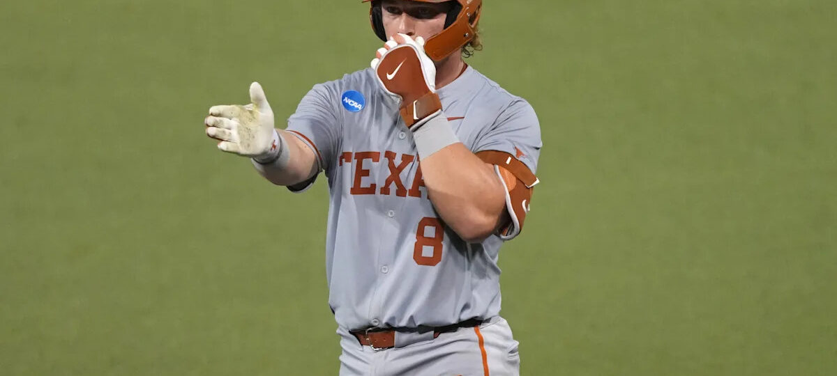Former Notre Dame star leads new team to the College World Series