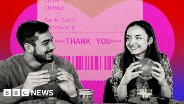 'He hid the a la carte menu': Who should pay on the first date