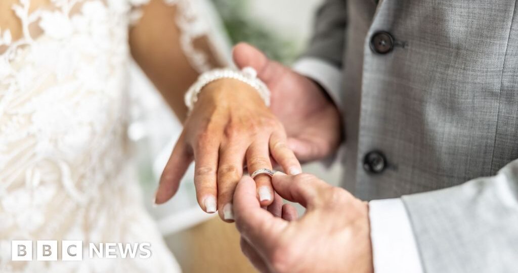 Married at First Sight Australia allegations 'disturbing', says country's watchdog