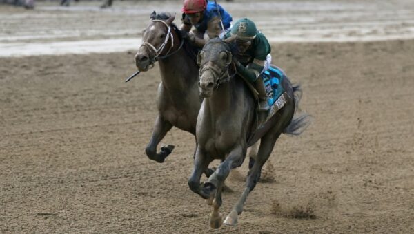 Kentucky Derby-winner Golden Tempo wins 158th Belmont Stakes