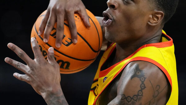 Suns land big similar to Rasheer Fleming in mock NBA Draft