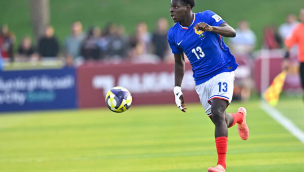 Arsenal Could Beat Barcelona to Huge Defensive Prospect