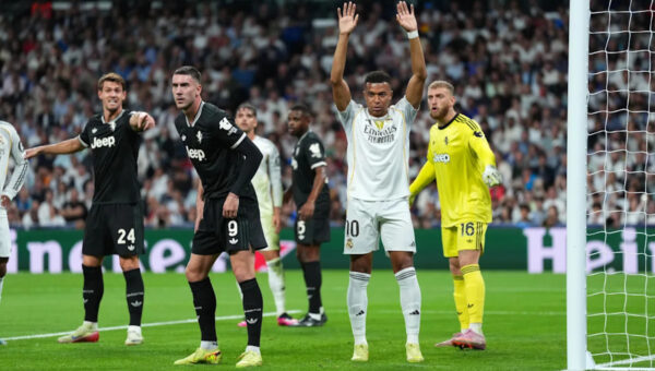 Mbappé hopes Deschamps won’t become Italy coach: ‘He belongs’ to France