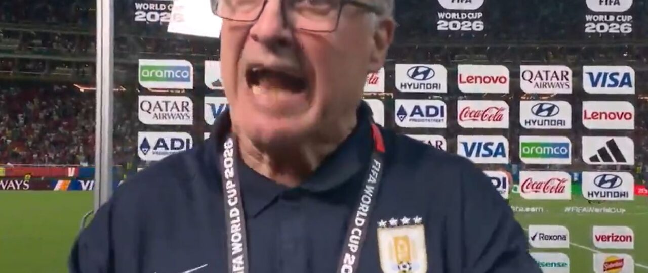 VIDEO: Marcelo Bielsa goes viral for bizarre moment after Uruguay World Cup exit