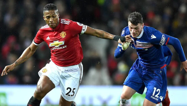 Antonio Valencia apologises amid Ecuador’s World Cup nightmare