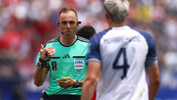 Who is the referee for Canada vs South Africa in World Cup?