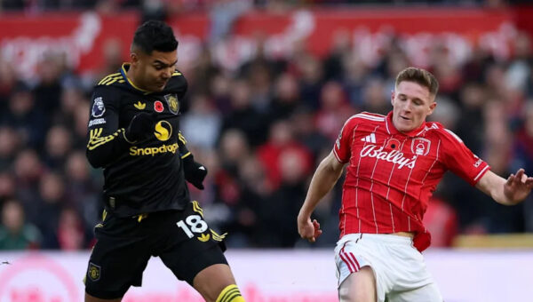 Elliot Anderson: United locked in talks with Forest