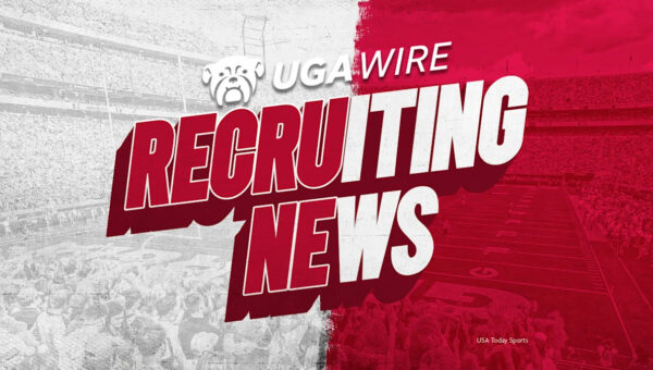 Georgia football battling South Carolina for 4-star OT recruit