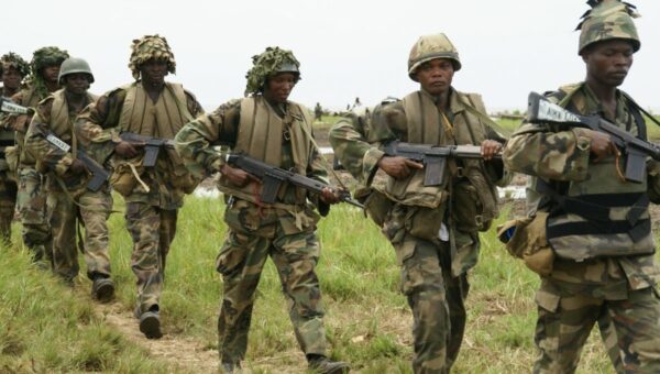 Nigerian Army arrests 10 terrorists’ informants in Niger