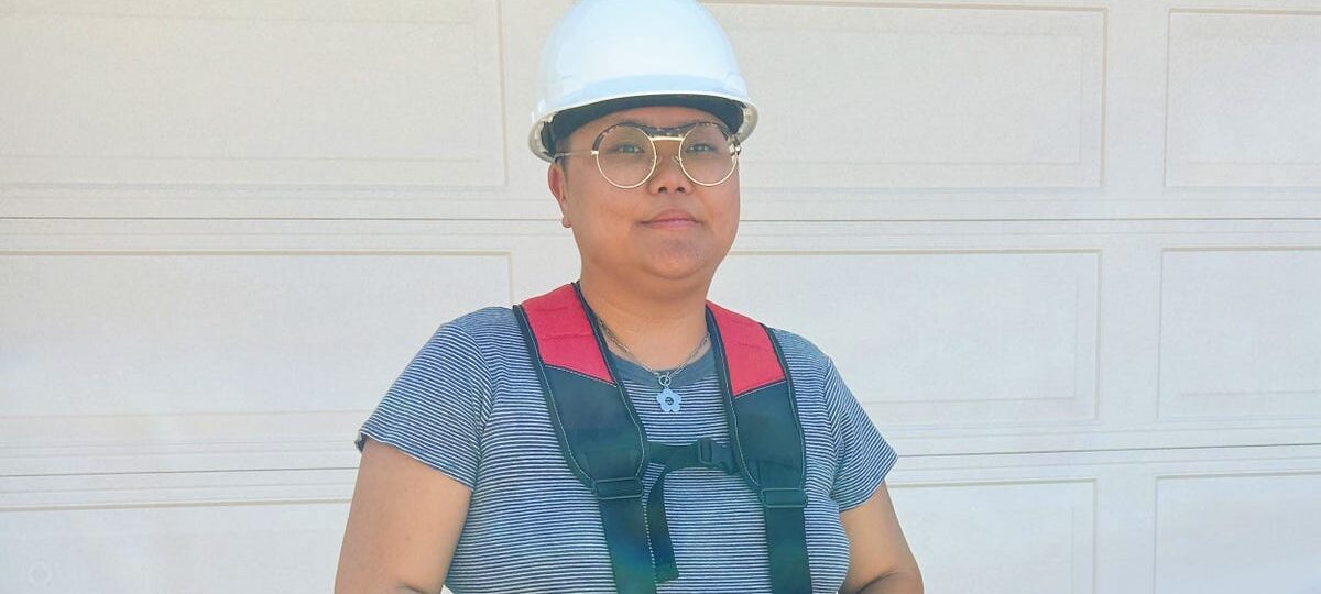 I left tech at 32 and joined the trades. I didn't like how AI was changing my job — I have no regrets.