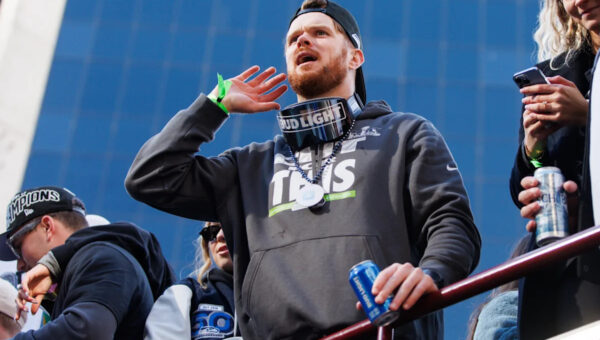 Seahawks have winning duo with Sam Darnold and Mike Macdonald