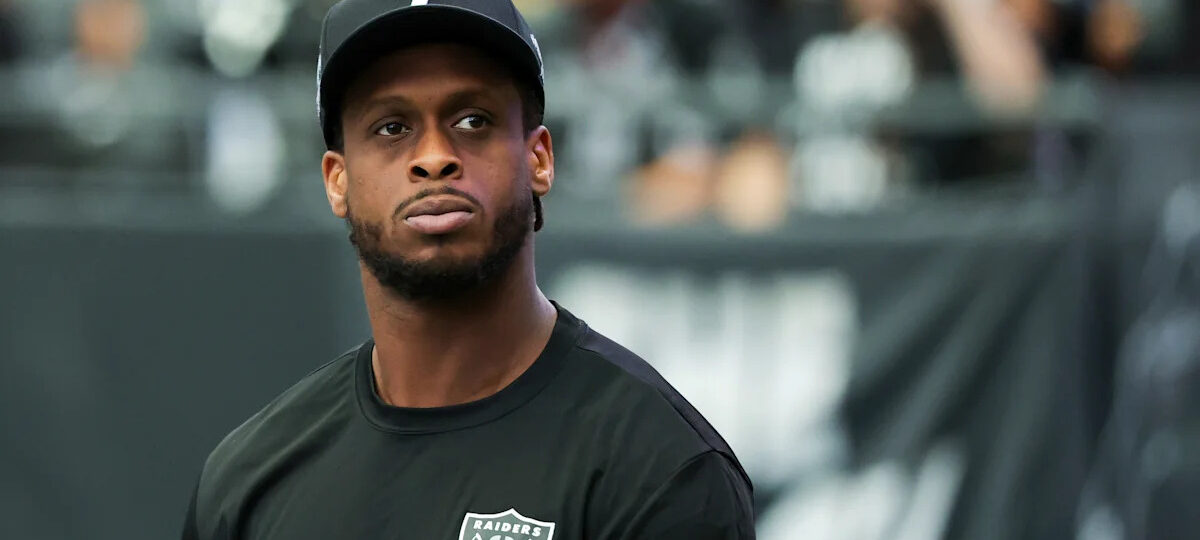 Police investigating Jets QB Geno Smith after woman accuses him of battery