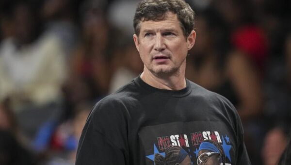 Karl Smesko’s response to Angel Reese incident left many Dream fans frustrated