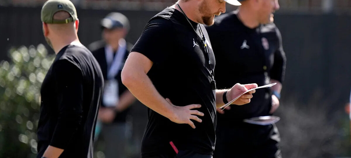 Oklahoma Sooners lose a committed player on a flip to an SEC rival, but it's not anything they should be worried about