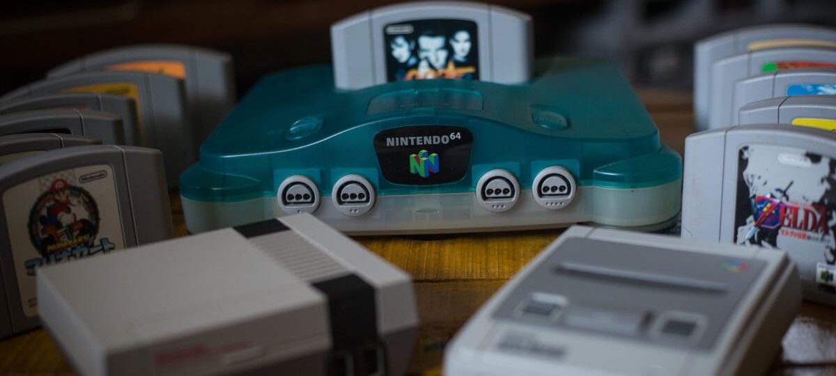 What's driving the '90s tech revival?