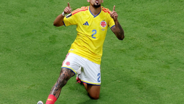 Which teams have qualified for the World Cup 2026 knockouts, round of 32?