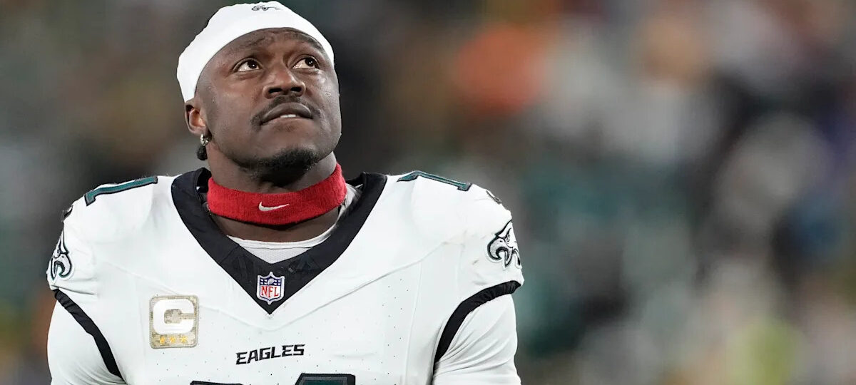 No, A.J. Brown did not say he "leaked" Eagles stories to the media