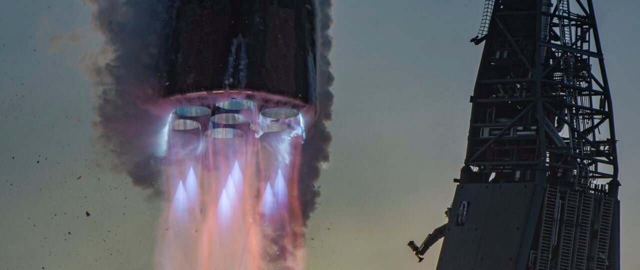 Blue Origin plans to launch New Glenn again this year after explosion