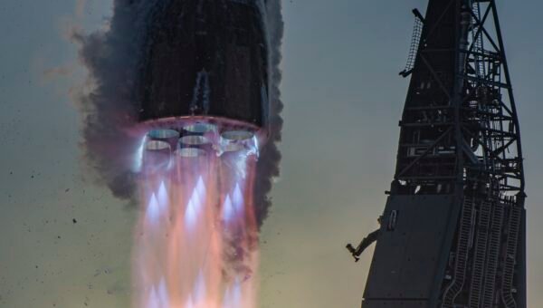 Blue Origin plans to launch New Glenn again this year after explosion