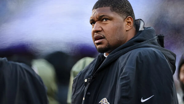 Anthony Weaver calls Calais Campbell a force multiplier
