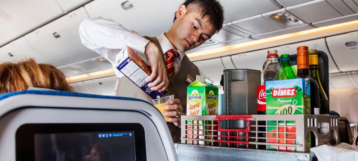 Stop getting drunk on your flight — or risk landing on the UK's rowdy passenger database
