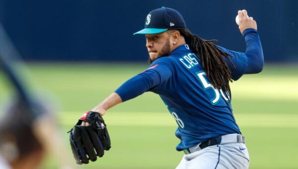 Mariners might finally trade Luis Castillo