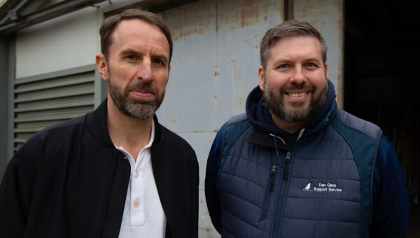 Southgate praised after meeting 300 young people