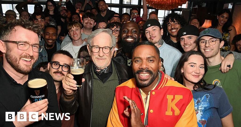 Steven Spielberg makes surprise appearance at London pub quiz