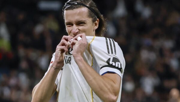 Chelsea weighing up move for €50m La Liga defender who has worked with Xabi Alonso