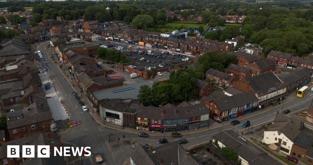 Final push for votes in high stakes Makerfield by-election