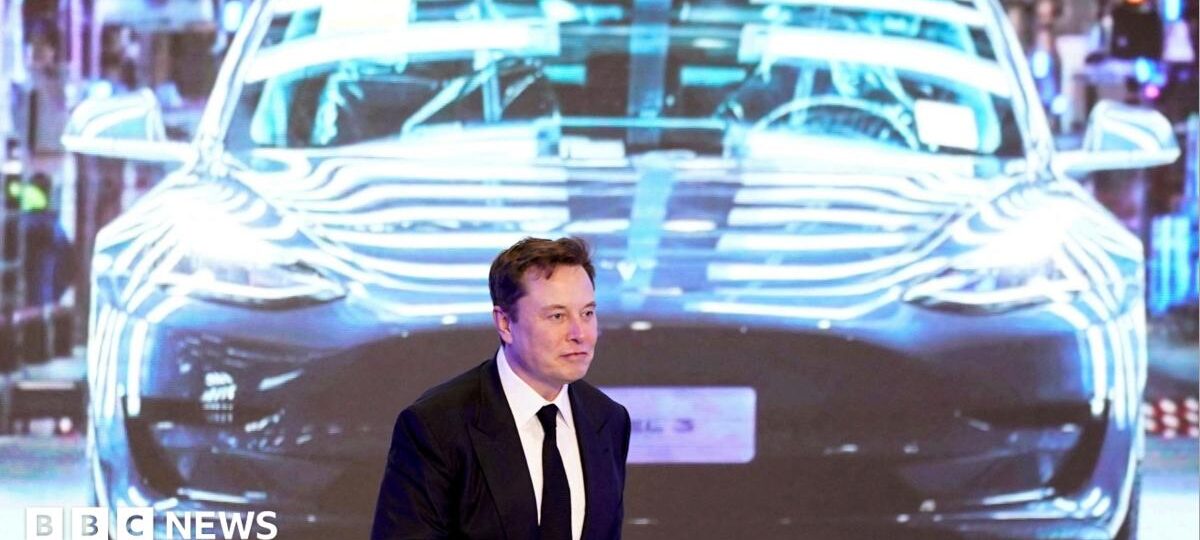 Texas family sues Tesla over fatal crash into home