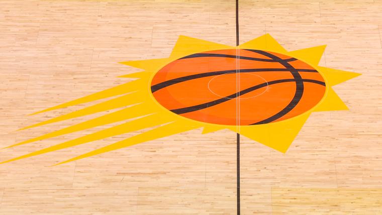 Suns interested in 3-time NBA leader in 3P%