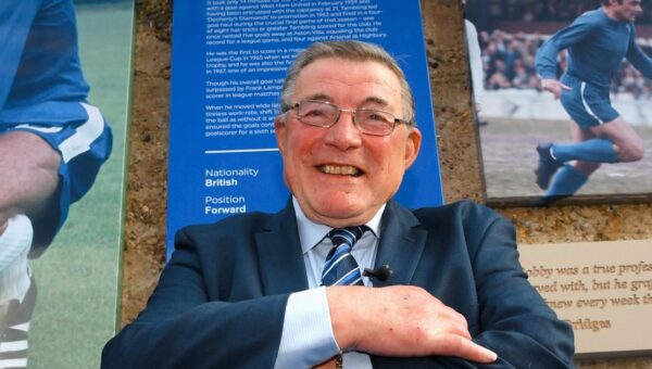 Chelsea react to death of Bobby Tambling