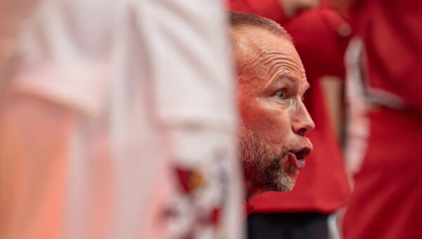 How will Pat Kelsey adjust scheme to Louisville basketball roster?