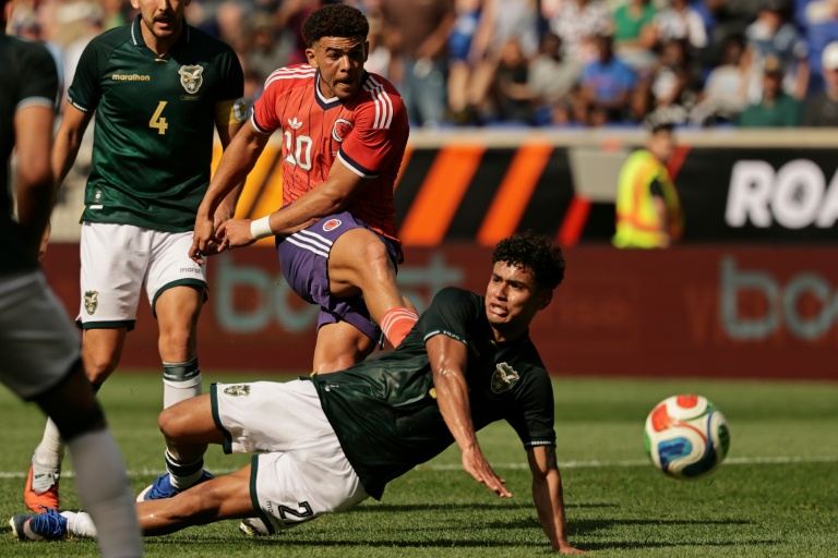 Rampant Scotland hit Bolivia for four in pre-World Cup romp