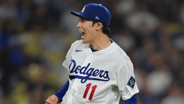 Dodgers' Japanese-born starting trio establishes unique MLB mark