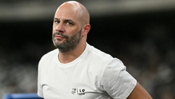 Say what? Vasco in talks to hire coach from Rio rivals