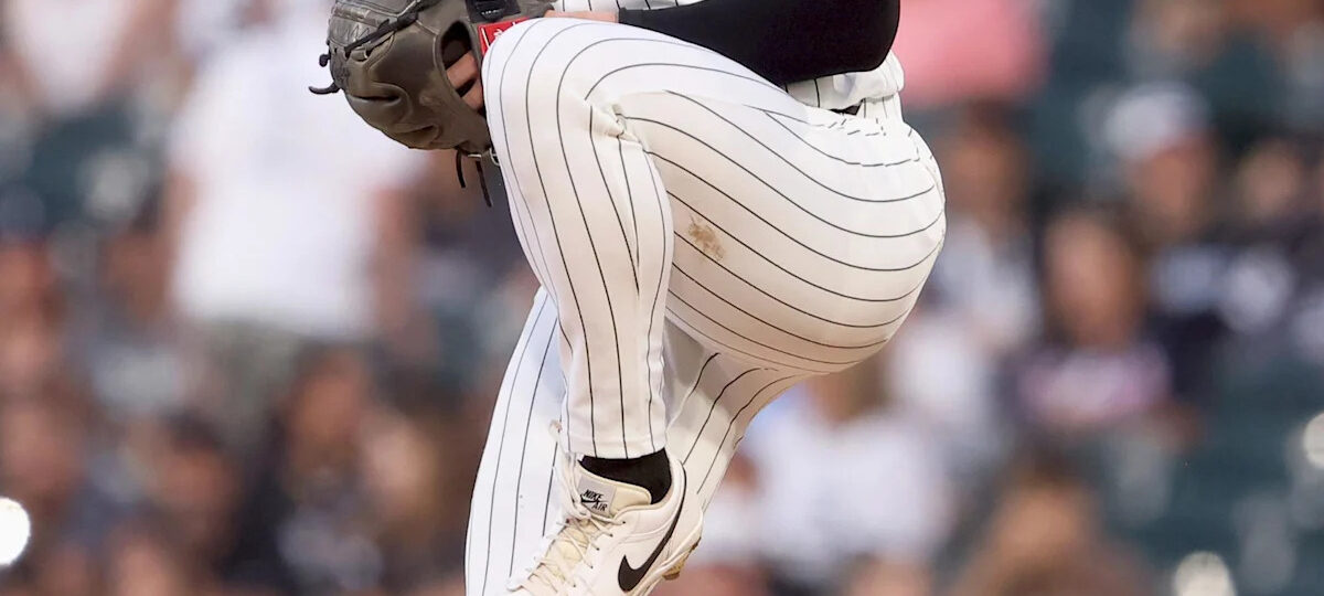 First place feels pretty good: White Sox edge Braves, 2-1