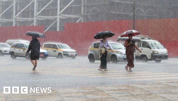El Niño under way and threatens weather extremes, scientists say
