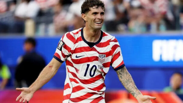 Is Christian Pulisic hurt? USMNT star injury concern sparked by halftime substitution
