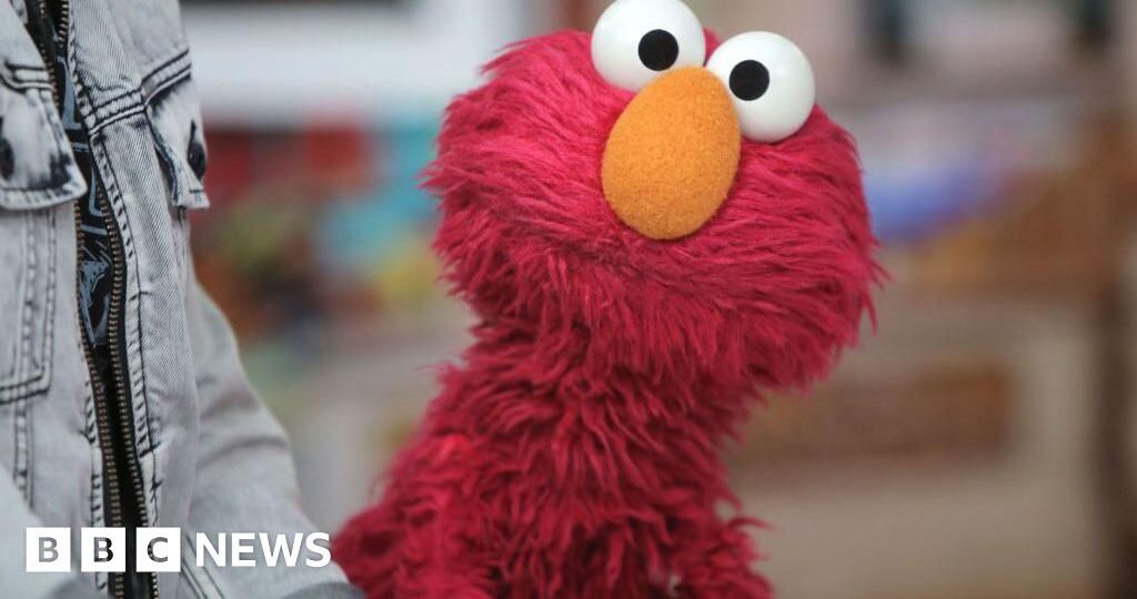 'Traitor' - Elmo in hot water with New Yorkers over Knicks NBA finals