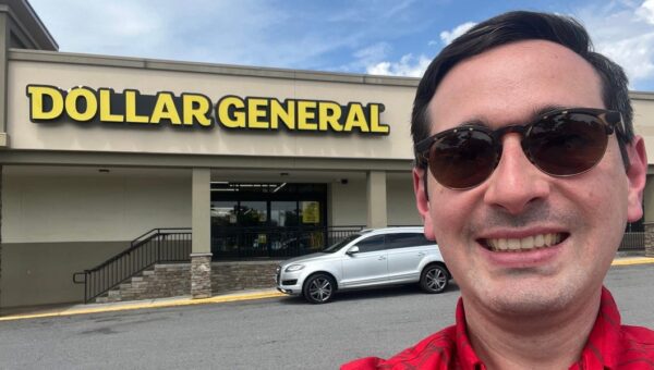 I went to Dollar General to find $1 groceries. Here's what I'd buy and what I'd skip.