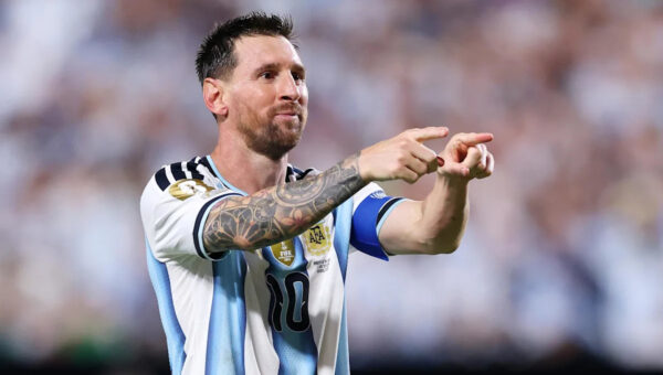 ‘Lionel Messi is a madman’ – Erling Haaland blown away by Barcelona legend’s World Cup hat-trick and Lionel Scaloni left ‘speechless’