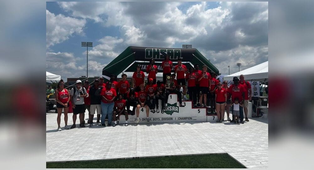 2 local high schools win boys track state championships